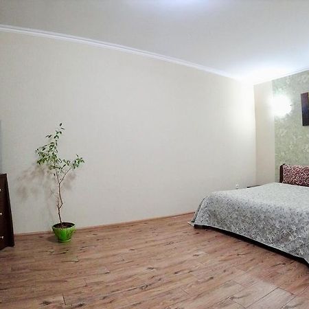 Myru Apartment Çernigiv Dış mekan fotoğraf